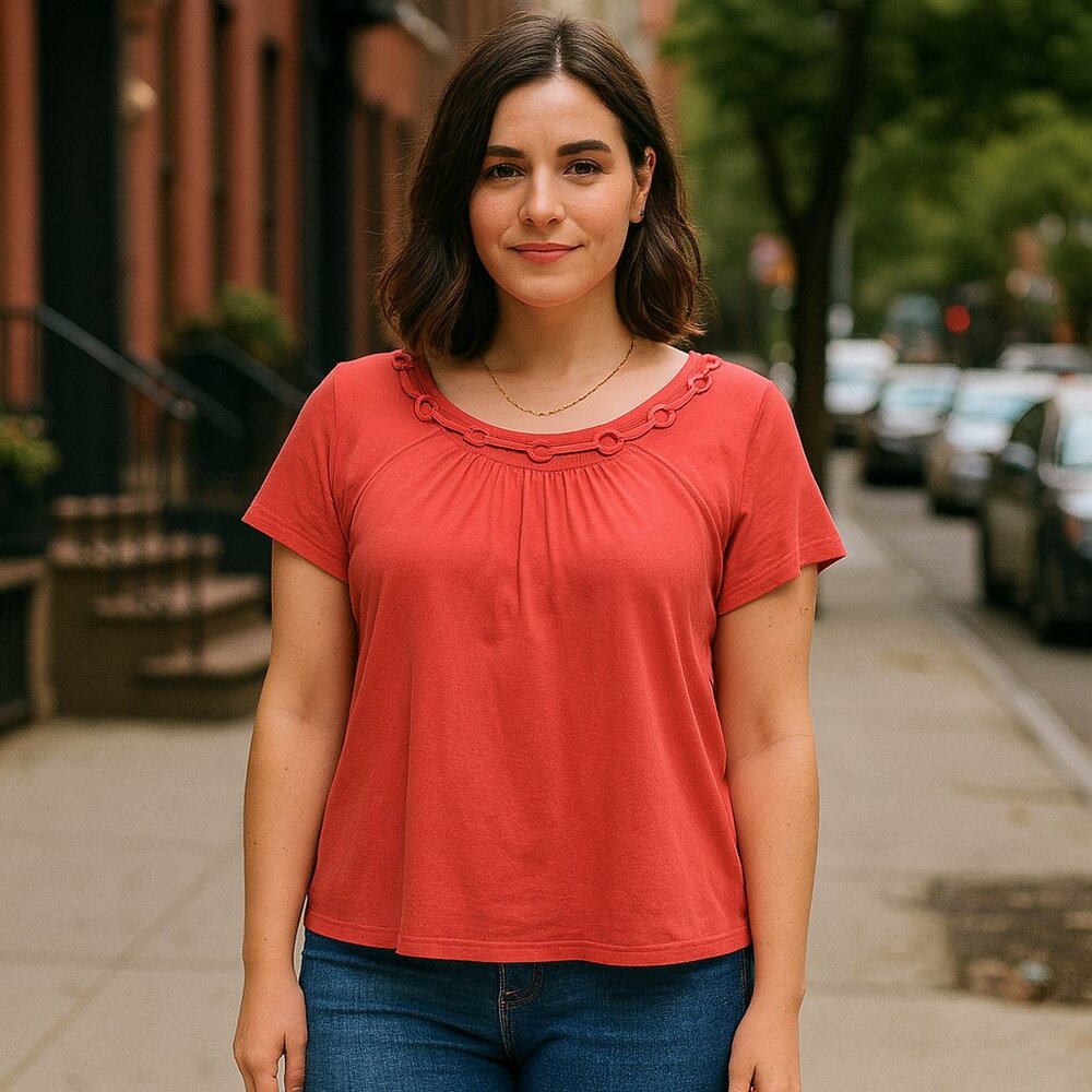 R-Q-T Women's 1X Coral Cap Sleeve Top